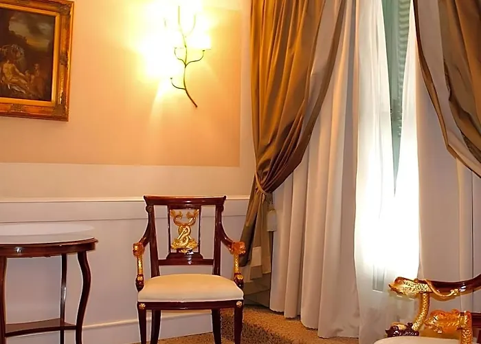 Boutique Trevi Hotel 4*