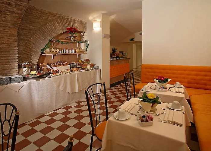 Boutique Trevi 4* Roma